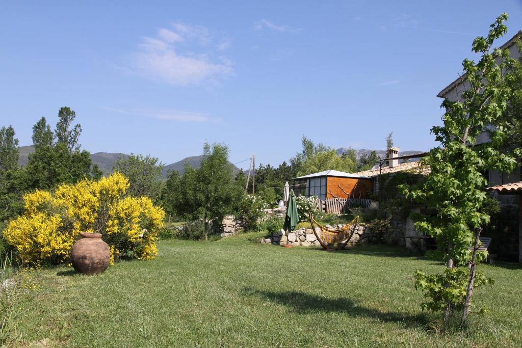 Les Hauts De L'Escoulaou Castellane Room photo
